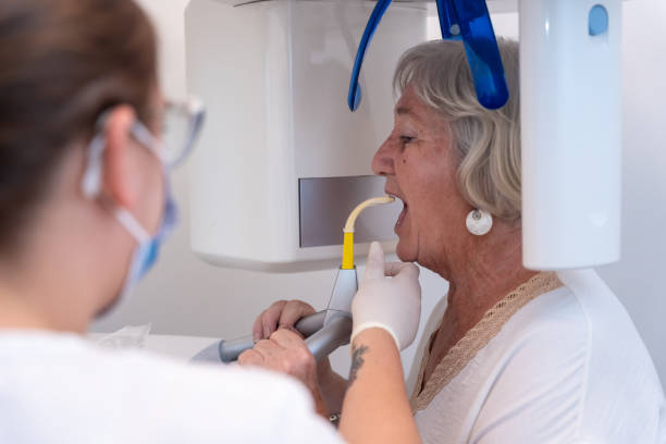 Best Holiday Emergency Dentist in Holiday Valley, OH